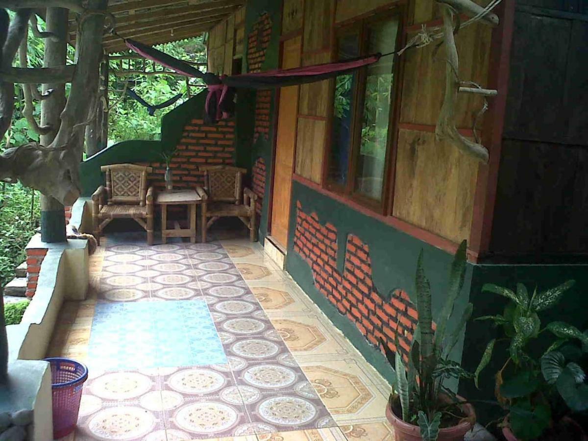 Mega Inn Tangkahan Buitenkant foto
